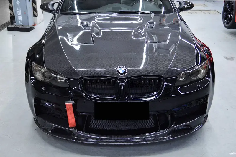 2008-2011 Bmw M3 E92    E93 Dp Style Hood 1