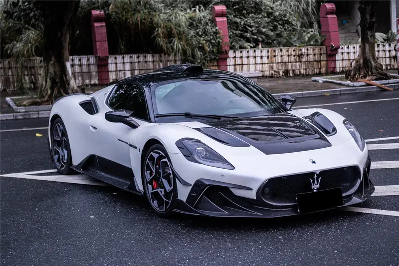 2020-2024 Maserati Mc20 Msy Style Dry Carbon Fiber Front Hood 1