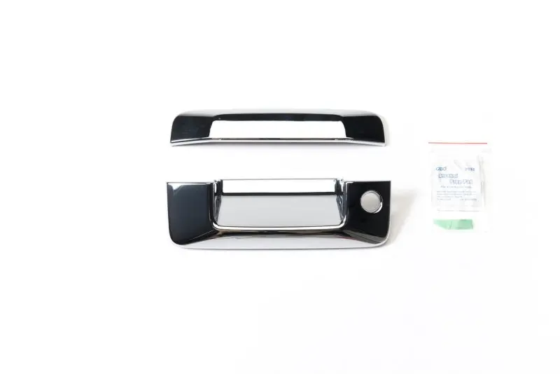 Putco 15-19 Chevy Silverado Hd - W/ Keyhole (W/O Camera Opening) Tailgate & Rear Handle Covers 1