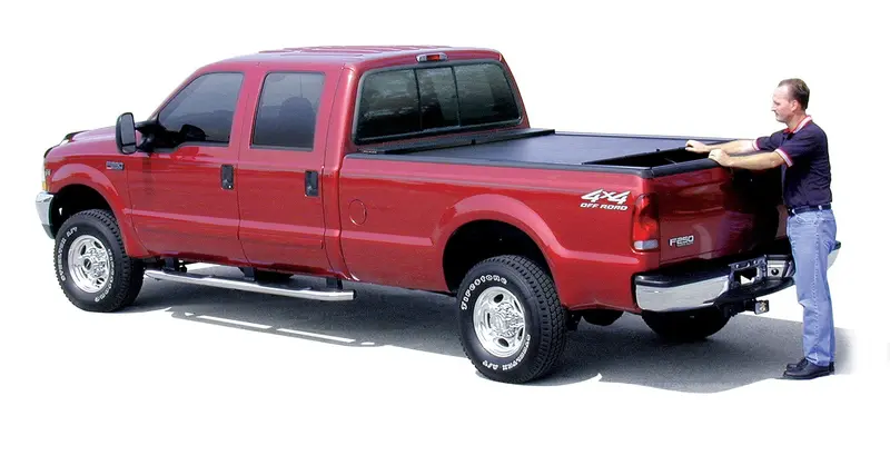 Roll-N-Lock Lg117M M-Series Retractable Tonneau Cover For 1999–2007 Ford F-250/F-350 (8-Foot Bed) 1