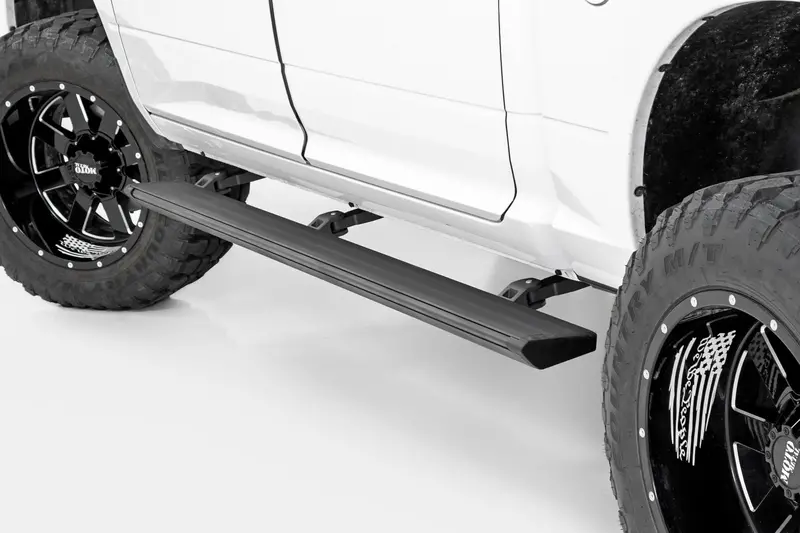 Rough Country Psb21518 Electric Retractable Running Boards – Designed For 2015–2017 Ram 1500 Crew Cabs 1